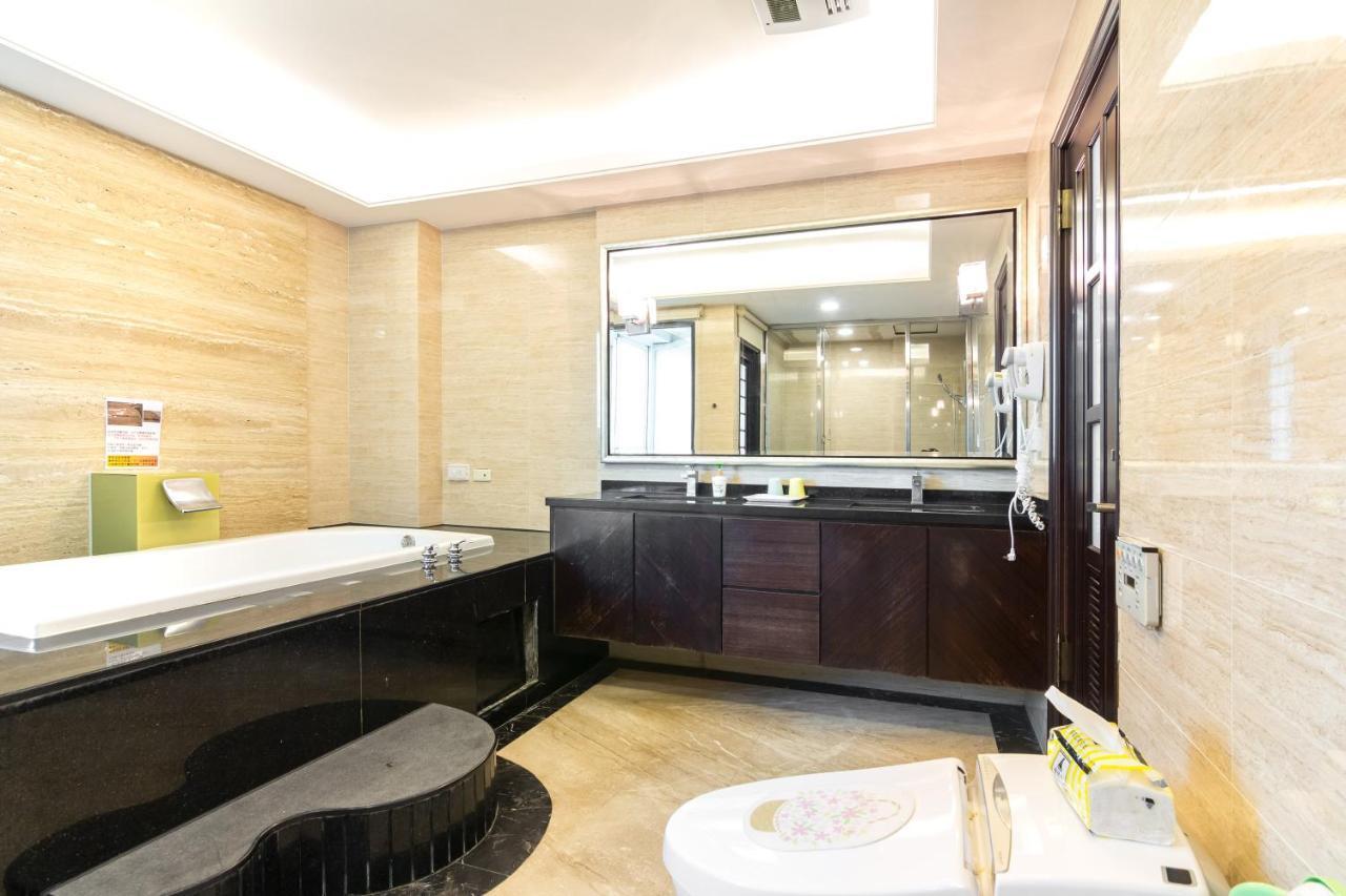 Haian Stay Riverside Bed And Breakfast Tainan Extérieur photo