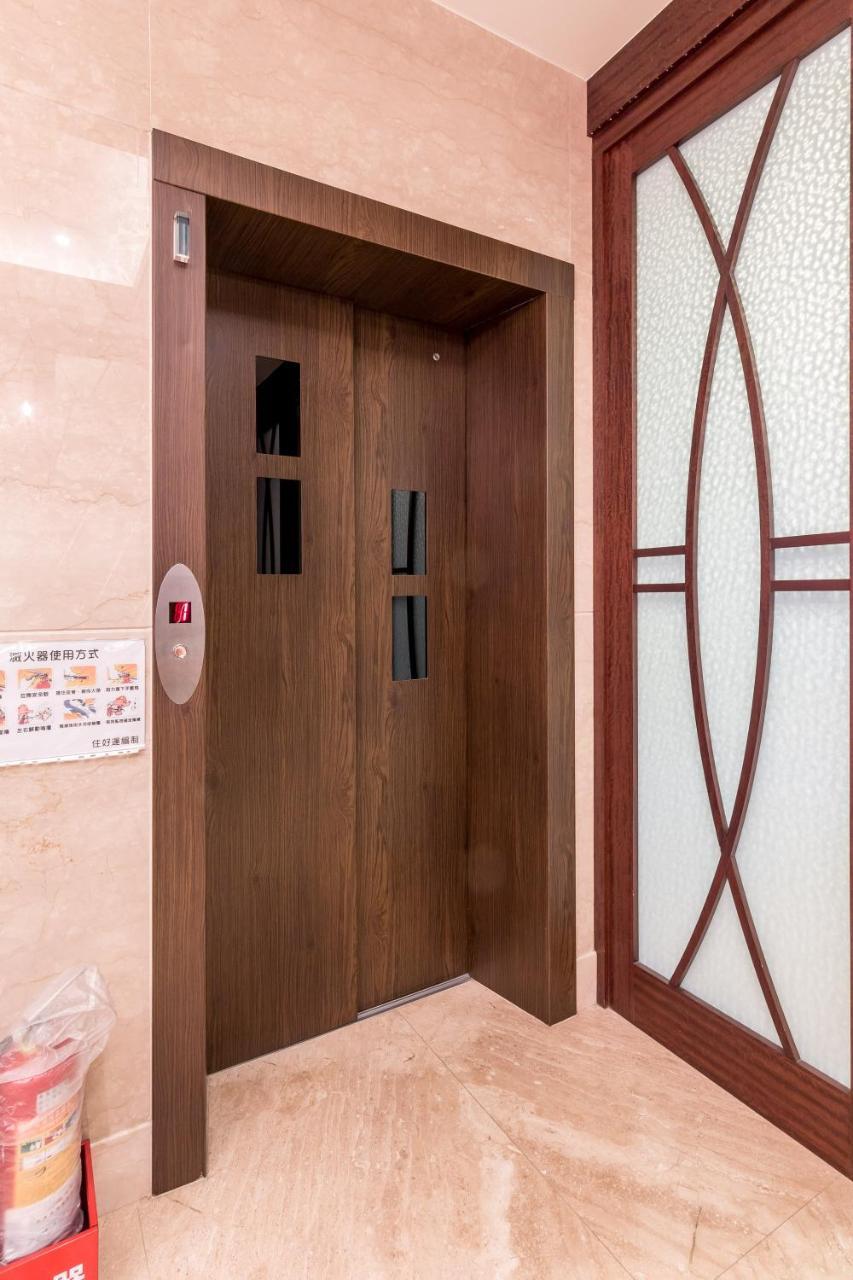 Haian Stay Riverside Bed And Breakfast Tainan Extérieur photo